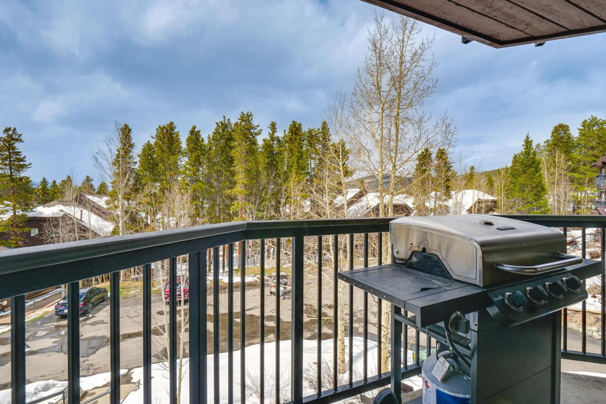 Bright Breck Condo - Walk To Shuttle And Main Street Breckenridge Exterior photo